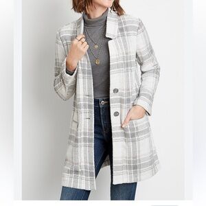 Gray Plaid Button Front Cardigan Coat Women’s Medium